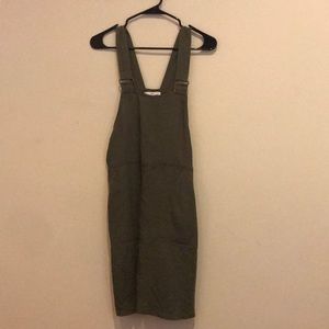 Overall dress